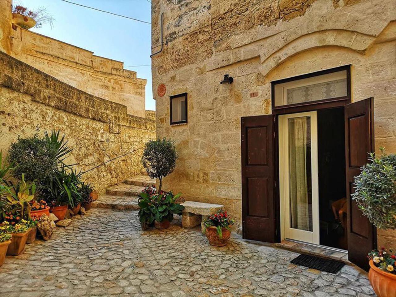 マテーラ Hoplites Bed & Breakfast エクステリア 写真